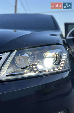 Седан Volkswagen Passat 2012 в 