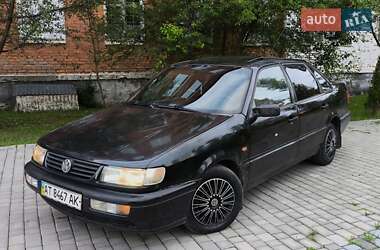 Седан Volkswagen Passat 1994 в Надворной