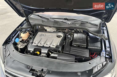 Универсал Volkswagen Passat 2014 в 