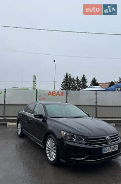 Седан Volkswagen Passat 2016 в 