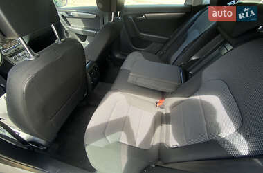 Универсал Volkswagen Passat 2012 в 