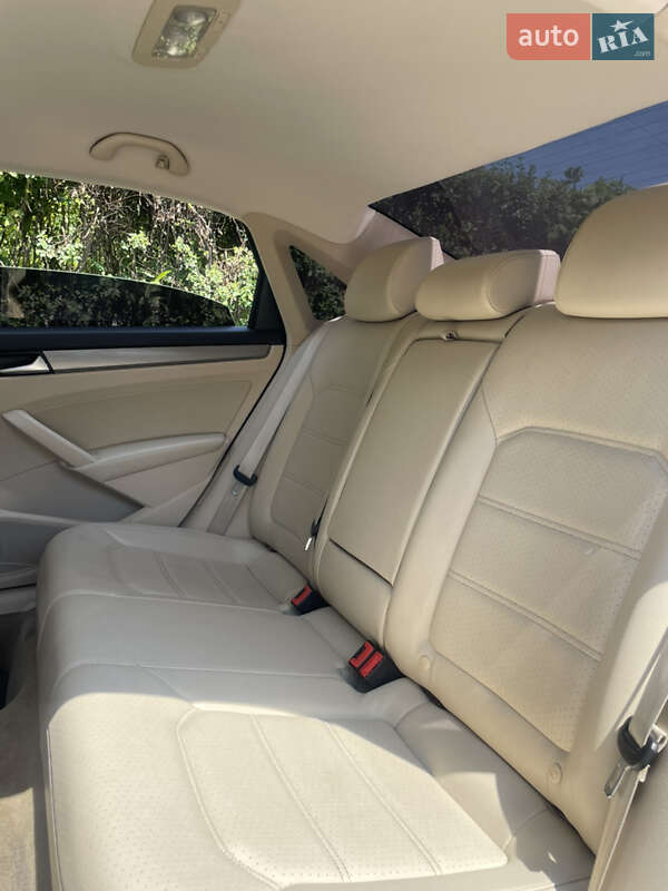 Седан Volkswagen Passat 2013 в Білій Церкві