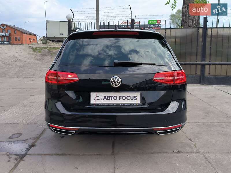 Универсал Volkswagen Passat 2015 в Киеве