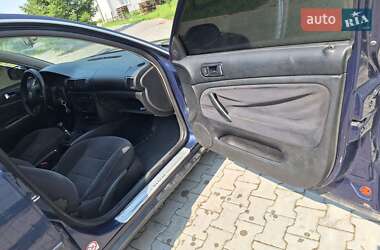 Универсал Volkswagen Passat 2000 в 