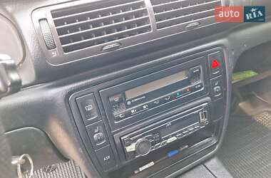 Универсал Volkswagen Passat 2000 в 