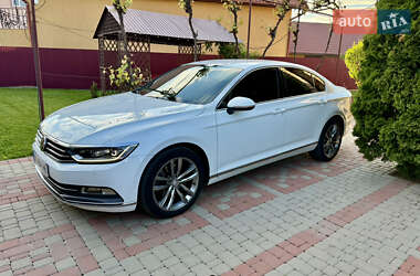 Седан Volkswagen Passat 2016 в 