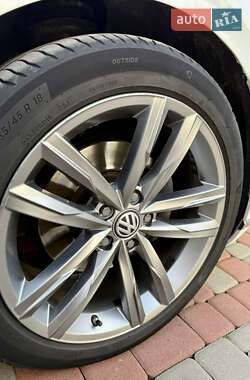 Седан Volkswagen Passat 2016 в 