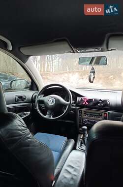 Универсал Volkswagen Passat 1999 в 