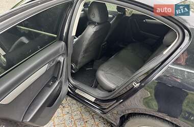 Седан Volkswagen Passat 2012 в 