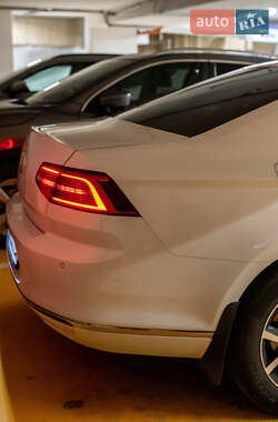 Седан Volkswagen Passat 2018 в 