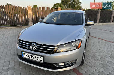 Седан Volkswagen Passat 2015 в Хмельницькому