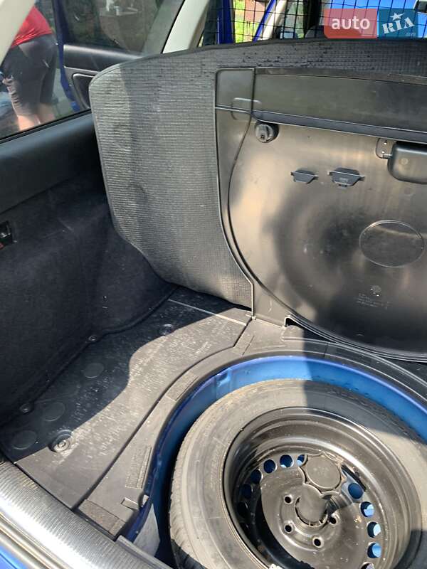 Универсал Volkswagen Passat 2001 в Сарнах