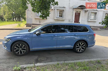 Универсал Volkswagen Passat 2015 в 
