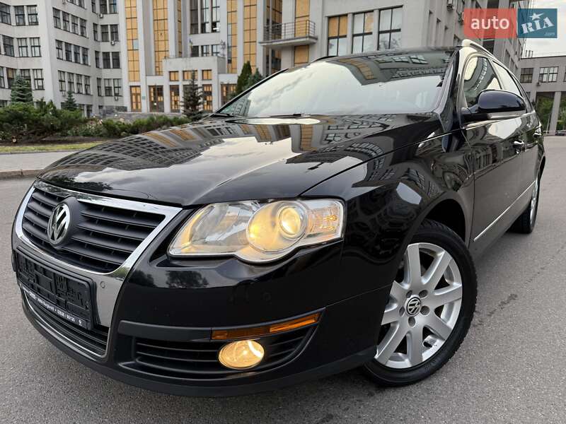 Універсал Volkswagen Passat 2009 в Харкові