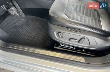Седан Volkswagen Passat 2013 в 