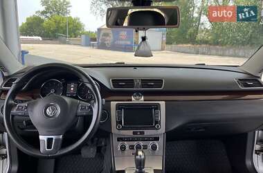 Седан Volkswagen Passat 2013 в 