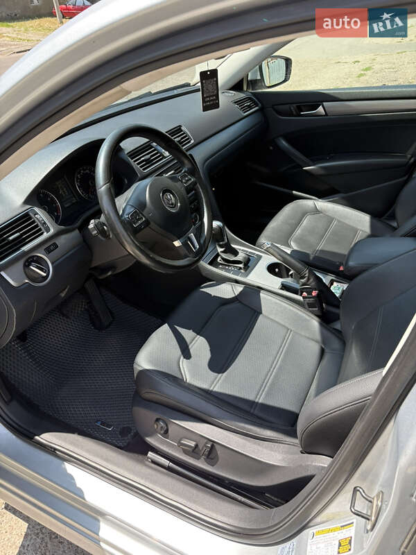 Седан Volkswagen Passat 2014 в Одессе