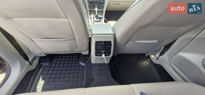 Седан Volkswagen Passat 2016 в Киеве