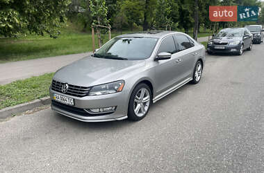 Седан Volkswagen Passat 2014 в Киеве