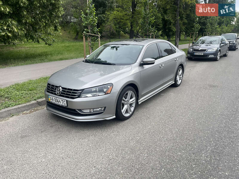 Седан Volkswagen Passat 2014 в 