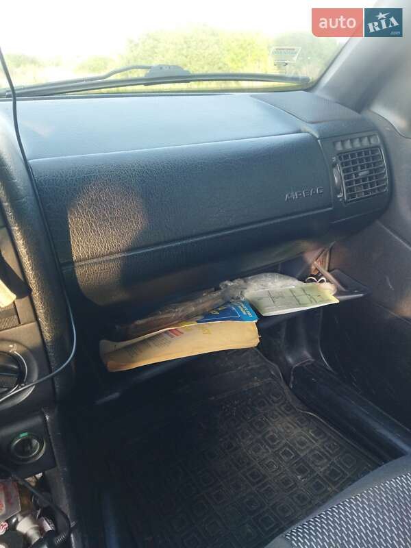 Универсал Volkswagen Passat 1996 в Луцке