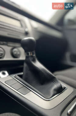 Универсал Volkswagen Passat 2005 в 