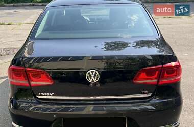 Седан Volkswagen Passat 2012 в 