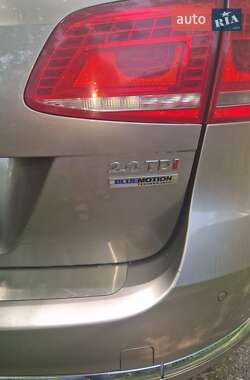 Універсал Volkswagen Passat 2013 в Львові