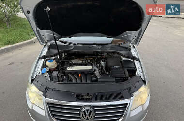 Седан Volkswagen Passat 2007 в 