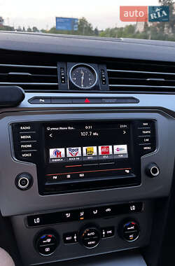 Универсал Volkswagen Passat 2015 в 