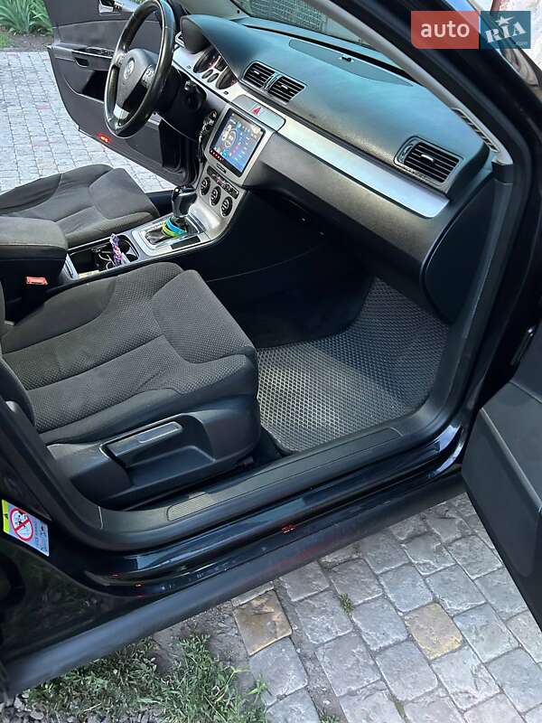 Седан Volkswagen Passat 2007 в Синельниково