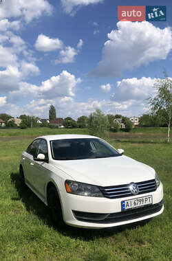 Седан Volkswagen Passat 2012 в 