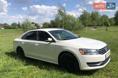 Седан Volkswagen Passat 2012 в 