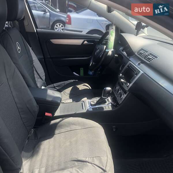 Volkswagen Passat 2013