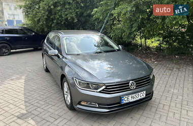 Універсал Volkswagen Passat 2015 в Чернівцях