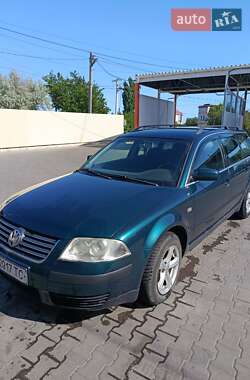 Універсал Volkswagen Passat 2001 в Одесі