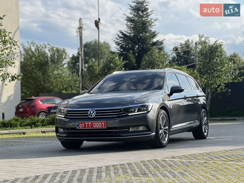 Универсал Volkswagen Passat 2016 в Ужгороде