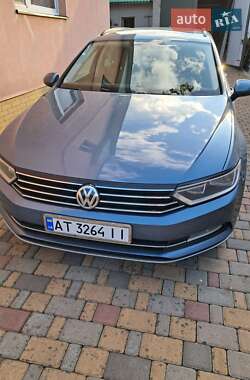 Універсал Volkswagen Passat 2015 в Калуші