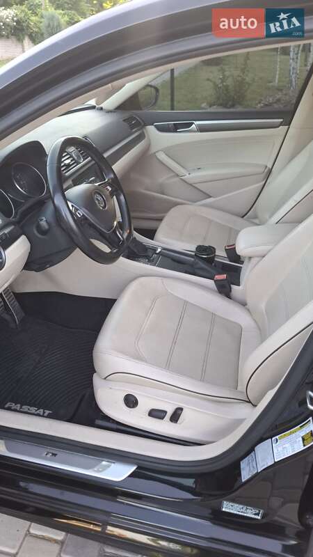 Седан Volkswagen Passat 2016 в Беляевке