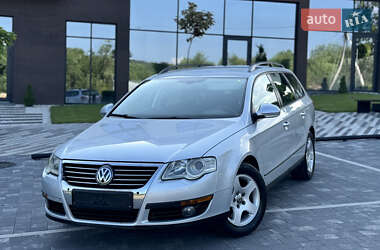 Універсал Volkswagen Passat 2007 в Ужгороді