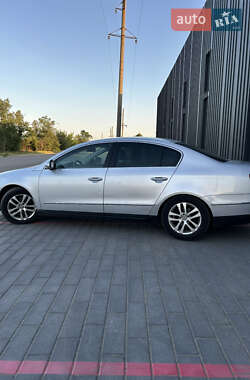 Седан Volkswagen Passat 2008 в 