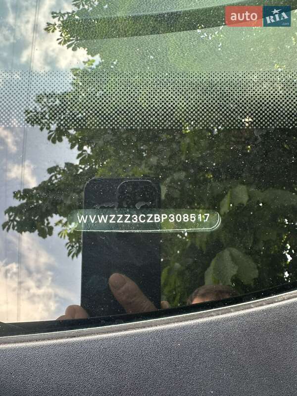 Седан Volkswagen Passat 2010 в Хмельницком