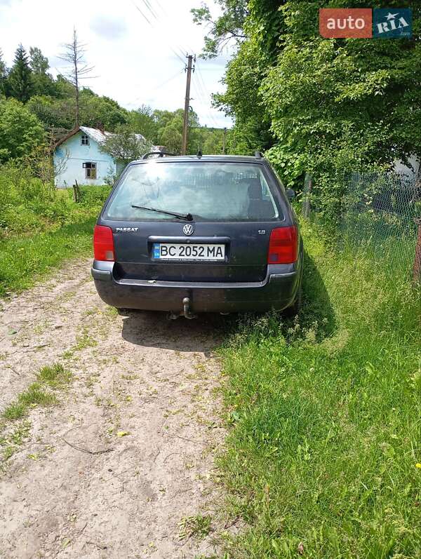 Універсал Volkswagen Passat 1998 в Буську