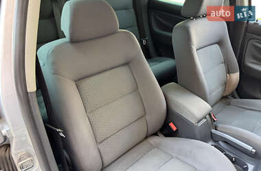Универсал Volkswagen Passat 2005 в 