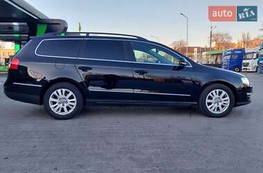 Универсал Volkswagen Passat 2010 в 