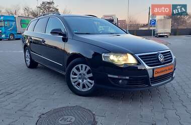 Универсал Volkswagen Passat 2010 в 