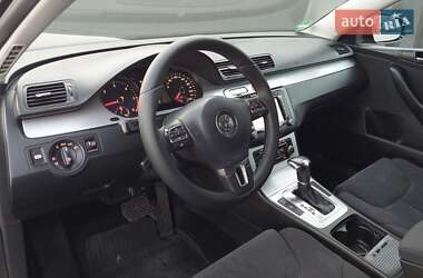 Универсал Volkswagen Passat 2010 в 