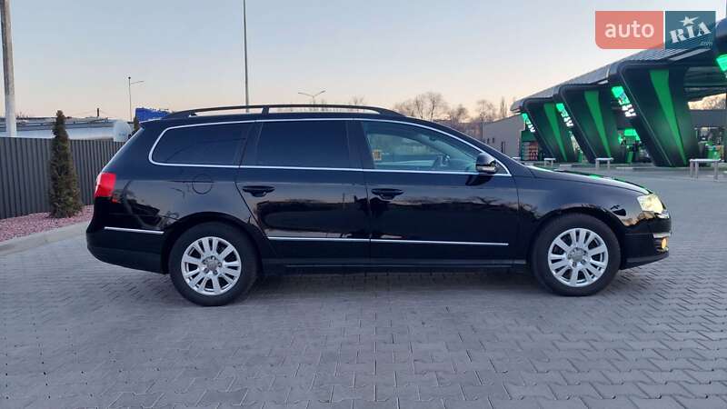 Универсал Volkswagen Passat 2010 в Одессе