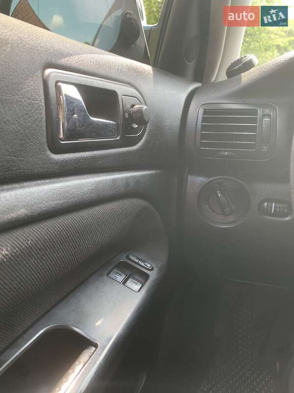 Седан Volkswagen Passat 2000 в Сколе фото 11 Седан Volkswagen Passat 2000 в Сколе