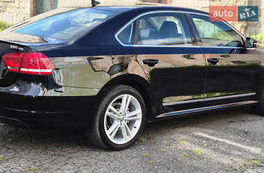Седан Volkswagen Passat 2014 в  фото 5 Седан Volkswagen Passat 2014 в